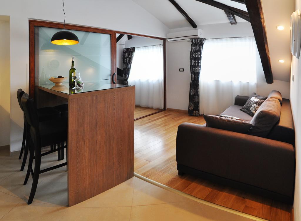 Deluxe Apartments & Rooms Sarella Сплит Номер фото