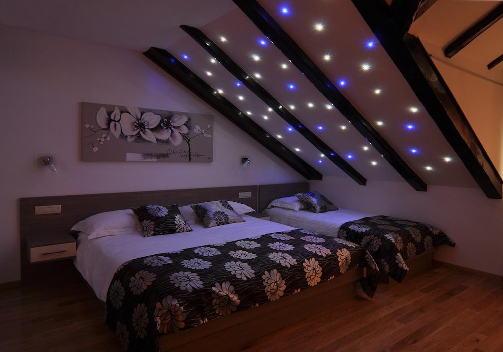 Deluxe Apartments & Rooms Sarella Сплит Номер фото